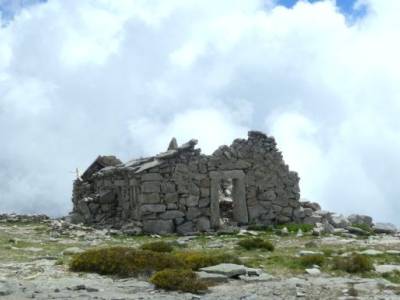 Morezón - Sierra de Gredos; viajes de navidad hacer senderismo jerte cerezos en flor viajes de trekk